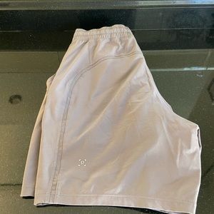 Mens 7” Lululemon medium shorts